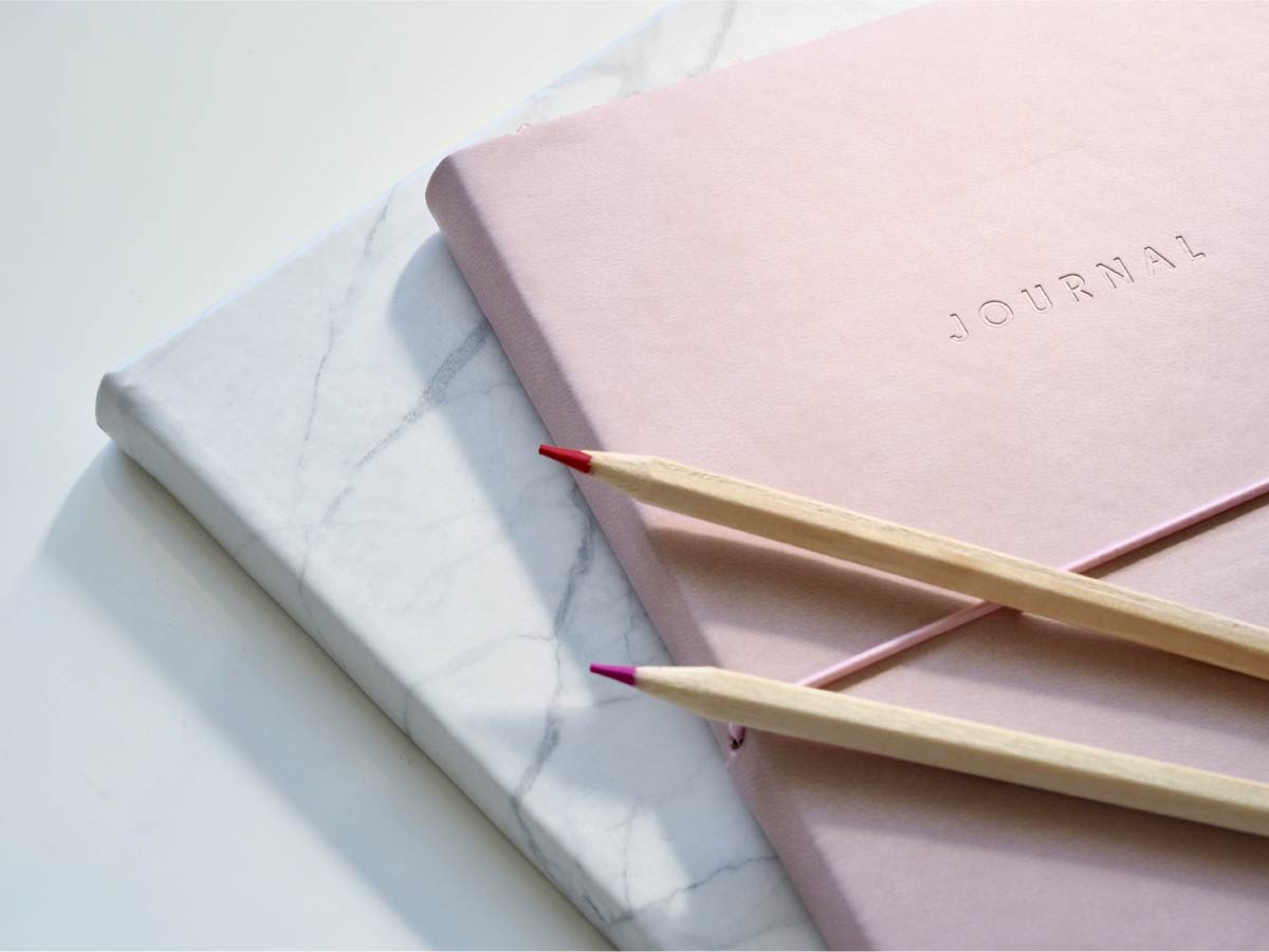 Choosing your Stationery!